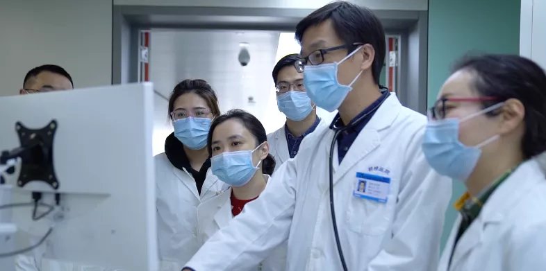 什么时候去做借卵试管婴儿的体检