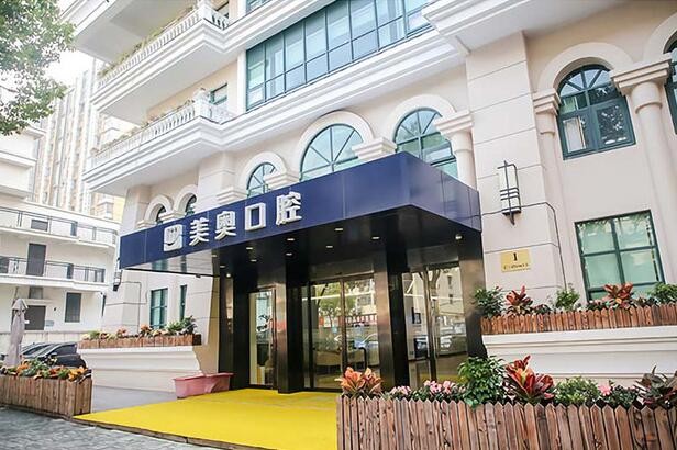 哪些医院有资格在昆明做供卵生子代怀试管？