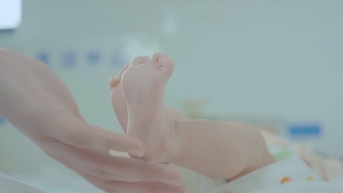 试管四个月出血是什么原因